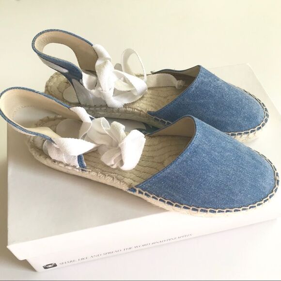 Pineapples and love denim lace up espadrilles - Picture 4 of 7